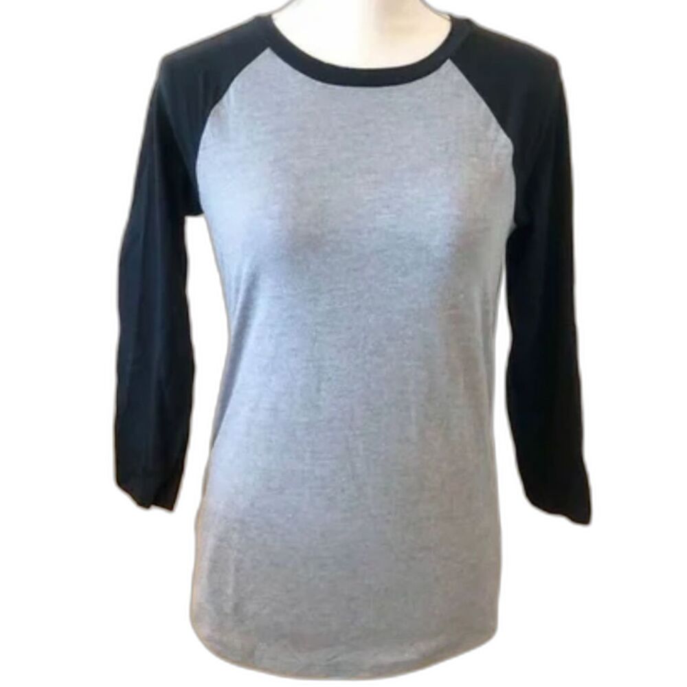 PINK VS Black&Grey Baseball Tee XS NWOT